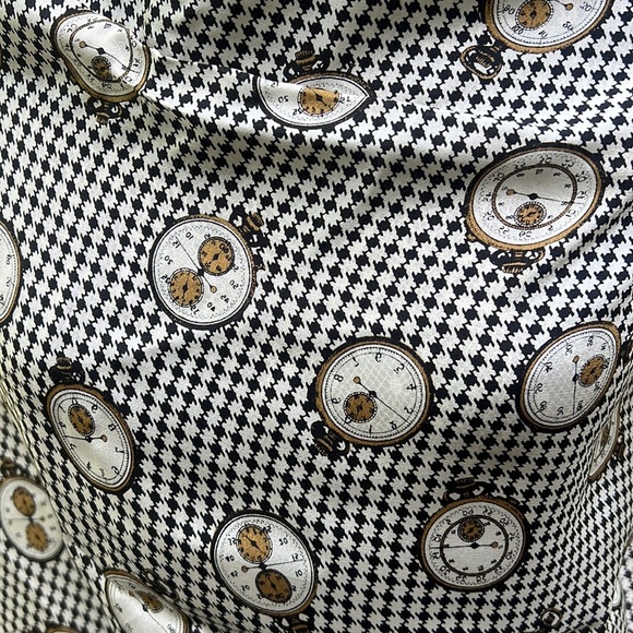 Echo club 7 vintage silk organza scarf large Square watch black white clock